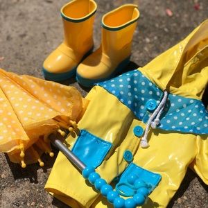 Doll rain coat set